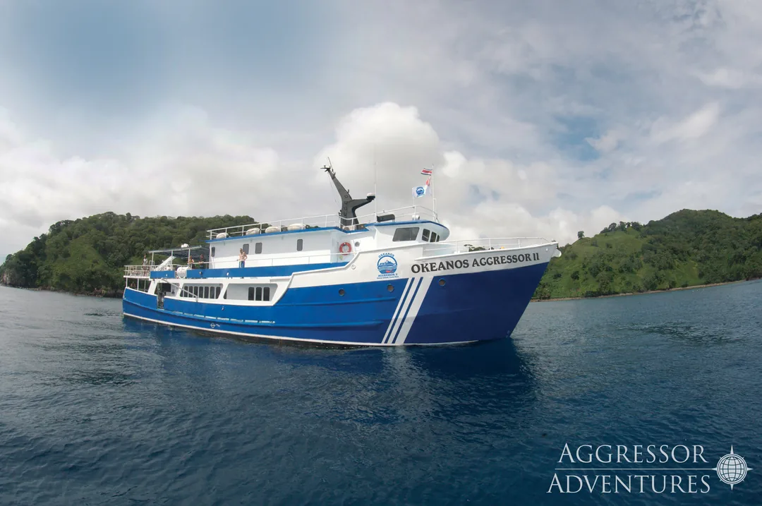 Okeanos Aggressor II na kotwicy